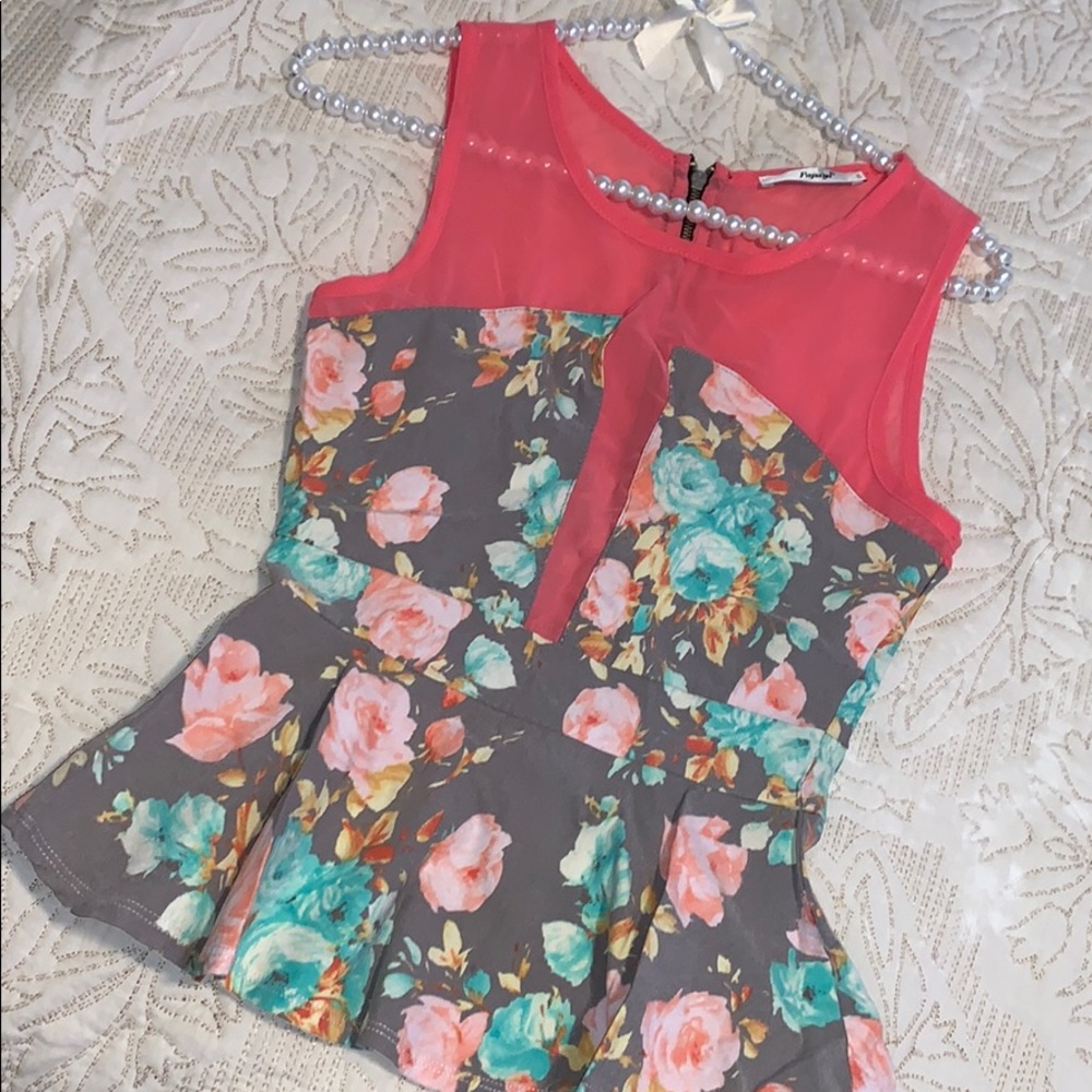 🌸 Papaya Mesh peplum Zip Back Top